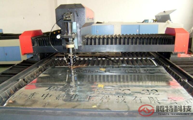 大型龍門(mén)激光（火焰）切割機(jī)